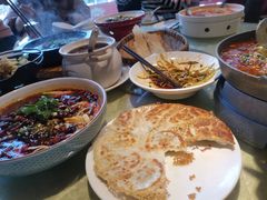 -万重锦·人文川菜馆(骡马市店)