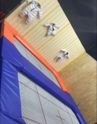 -蹦贝运动中心·蹦床·攀岩·闯关(龙岗店)