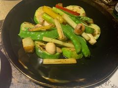 扒有机时蔬-觅福里•熟成和牛餐厅
