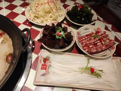 -赵美丽重庆火锅(西安直营总店)