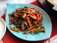 茴香杏鲍菇-赵小姐丨新中餐(曲江店)