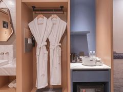 -宜尚酒店(广州上下九永庆坊长寿路地铁站店)