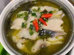 金汤酸菜鱼-老乡鸡(亳州路天庆大厦店)