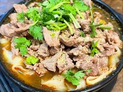 生烫吊龙砂锅-兄弟砂锅(陆家巷店)