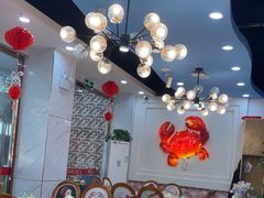 -休记光头香辣蟹干锅(绵竹店)