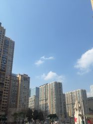 -宥莉·ULLY 痘敏肌•科技皮肤管理中心