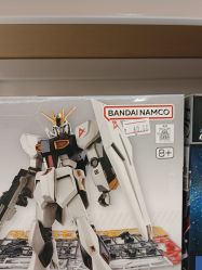 -卡通派潮品玩具折扣仓(青岛新城吾悦广场店)