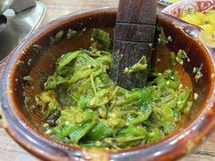 -三湘四水正宗湘菜(君峰路店)