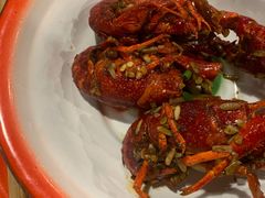 -冶建镜子·老南昌大排档·江西虾王(总店)