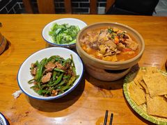 -吃香喝辣·地道衡东菜(南岳大庙店)