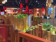 -老滇山寨•云南特色菜•地方菜•民族风情歌舞表演(金碧店)