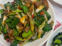 -堂瓦里·33年传统赣菜(第一街区店)