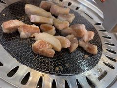 -合易泓烤肉·海肠捞饭(火车站店)