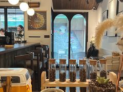 -Double cafe