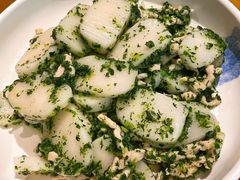 荠菜炒年糕-南小馆(迪士尼小镇店)