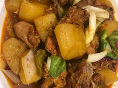 新疆大盘鸡-清真·玛丽亚新疆菜主题餐厅(浙江中路店)