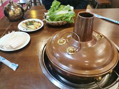 -岳记兴隆·青城腊排铜火锅(融创店)