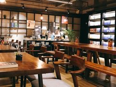 -阅西安新华书店(翠华南路店)