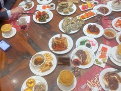 -四海一家自助餐(益田假日广场店)