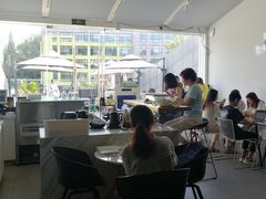 -UNI UNI(环亚凯瑟琳店)