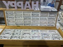 -沪睛眼镜蔡司官方授权店(金桥佳林路店)