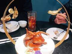 老广乳鸽-鹊玥·粤菜小馆(汇智国际商业中心店)