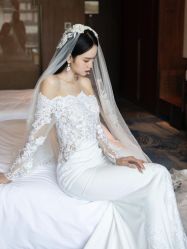 点击看大图 -Renee芮亦婚纱