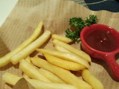 -又见马甲M8融合西餐厅(体育中心店)