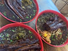 -小龙大肉面馆