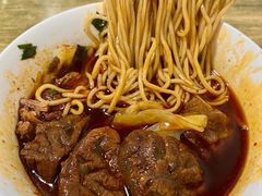 -易毛特色牛肉面(解放碑步行街店)