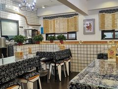 大堂-八两八金·莱芜特色炒鸡(市南漳浦路店)