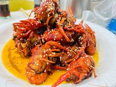 -527烧烤·龙虾·精酿酒(小石城美乐城店)