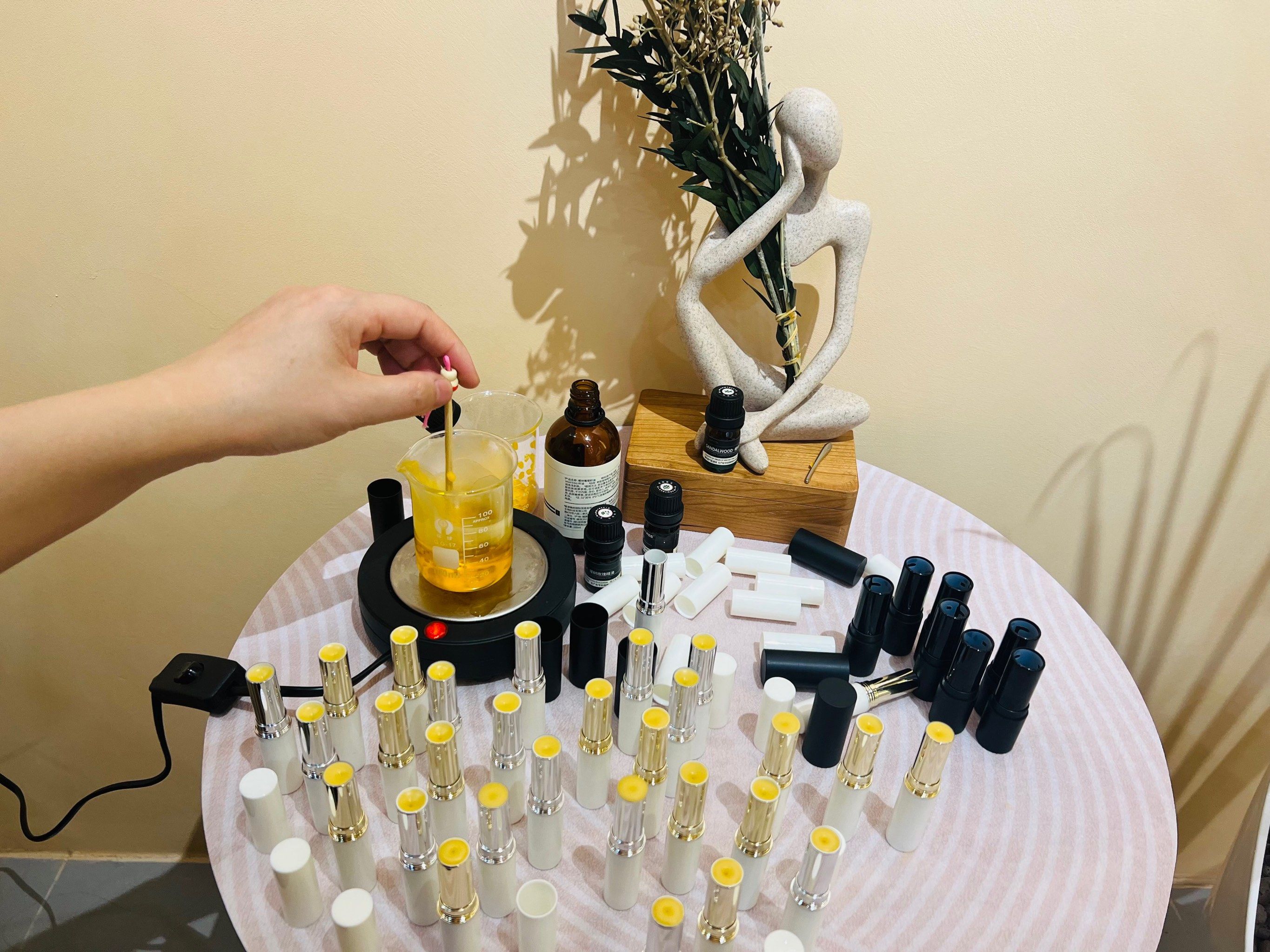 纯手工制作唇膏(纯手工制作食品广告语违反广告法吗)