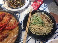 -松哥油焖大虾(皇岗一店)