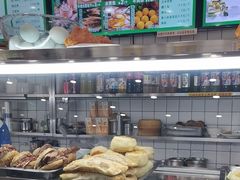 -护国寺小吃(左家庄店)