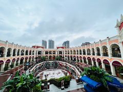 -佛罗伦萨小镇广佛名品奥特莱斯(疏港路店)