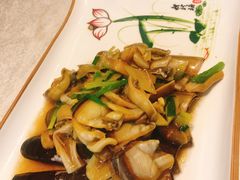 -启东海鲜人家(古美路店)