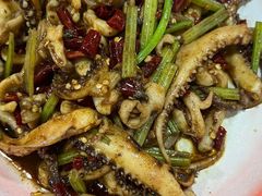 -老三样·美食研究中心(世贸路店)