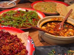 -泥糊破店小酒馆·团建聚餐(南京西路店)