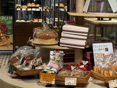 -CARINO BAKERY&CAFE(人广来福士店)