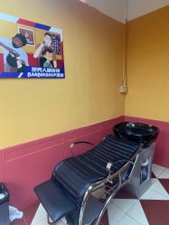 -Devilhands Barbershop男士理容店