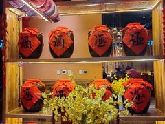 -老滇山寨•云南特色菜•地方菜•民族风情歌舞表演(金碧店)