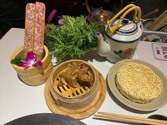 -卤校长重庆火锅(国兴店)