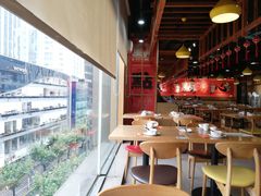 -点点心港式茶餐厅(南京西路店)