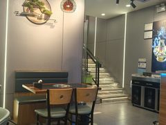 -沪上名羊天下•烤羊腿•东北烧烤•小龙虾(浦东直营总店)