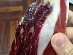 iphone_upload_pic-火腿博物馆(马约尔广场店)