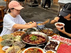 -大众跷脚牛肉馆·非遗传承单位(峨眉山店)