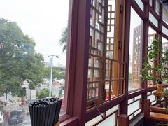 -桥香园过桥米线(国贸店)