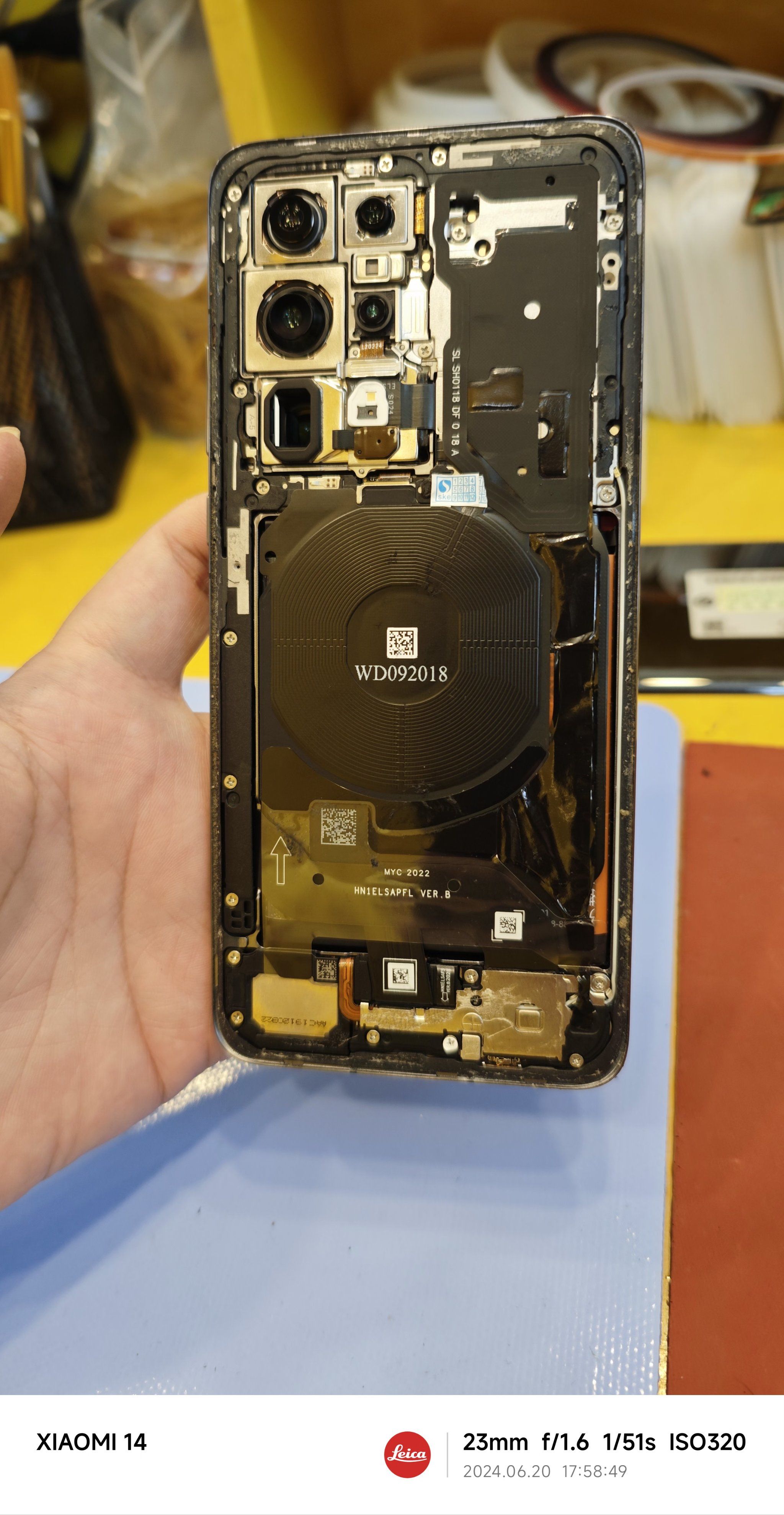 华为p40pro 手机电池不经用,简单换个电池
#千米快修 #手机维修