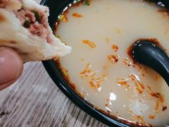 -河间驴肉火烧(联盛广场B区店)